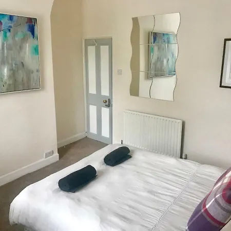 בית נופש 3 Bed House, Central York, 10 Mins From Station
