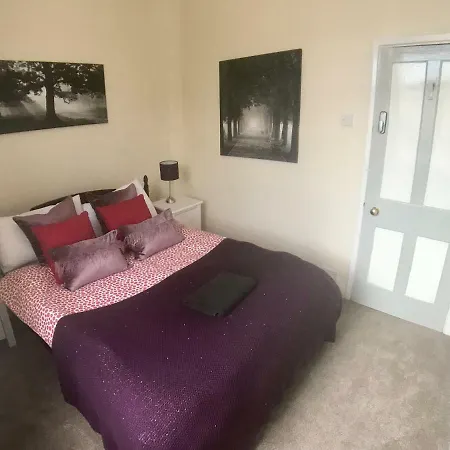 Holiday home 3 Bed House, Central York, 10 Mins From Station