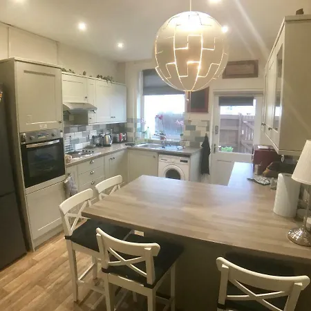 Holiday home 3 Bed House, Central York, 10 Mins From Station